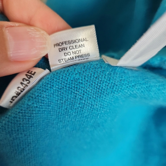 Ann Taylor 100% Cashmere Turquoise One Button Cardigan Size Small - Picture 6 of 7